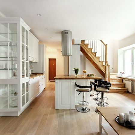 #Stayhere 3Bdr Modern & Stylish Apartment - Heart Of Old Town By Houseys VNO Exteriör bild