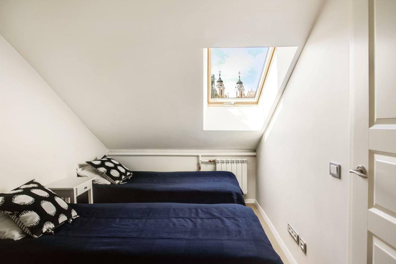 #Stayhere 3Bdr Modern & Stylish Apartment - Heart Of Old Town By Houseys VNO Exteriör bild