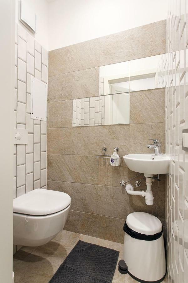 #Stayhere 3Bdr Modern & Stylish Apartment - Heart Of Old Town By Houseys VNO Exteriör bild