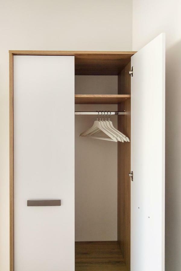 #Stayhere 3Bdr Modern & Stylish Apartment - Heart Of Old Town By Houseys VNO Exteriör bild